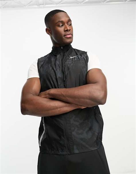 nike bodywarmer zwart|Nike running bodysuit.